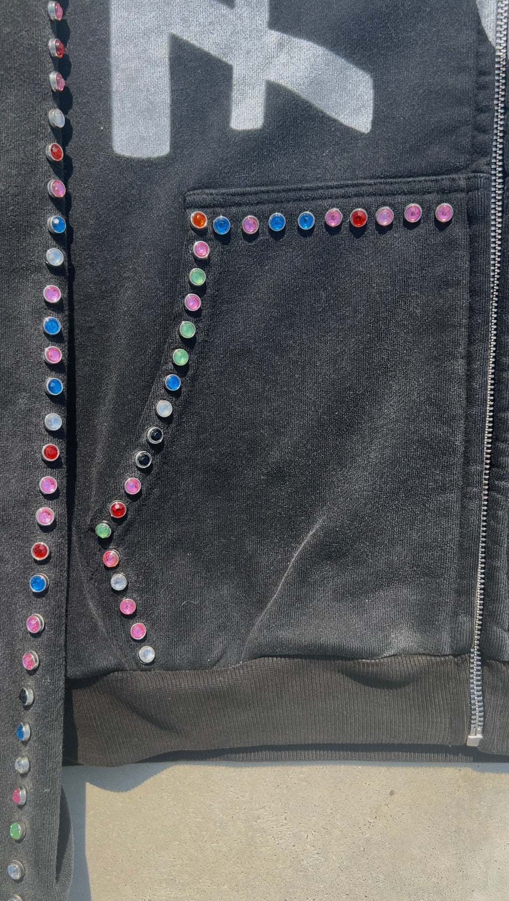 'INFINITY STONE' ZIP-UP (BEST SELLER)